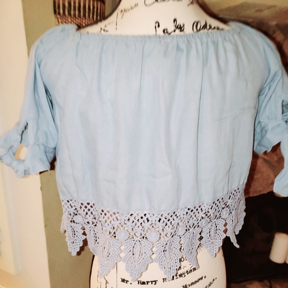 JtheWAY WOMEN'S LACEY CROP TOP - Picture 5 of 11